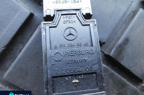 PRZEPŁYWOMIERZ MERCEDES W210 A6110940048 3.2 CDI
