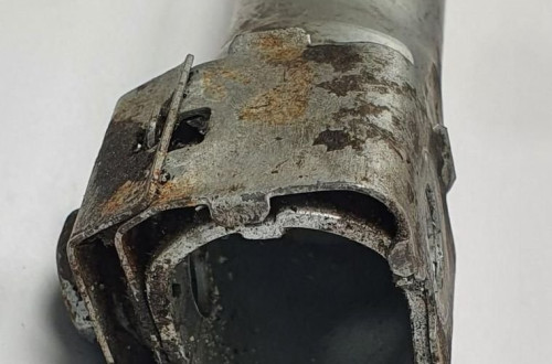 KRZYŻAK DRĄŻEK KOLUMNY MERCEDES W203 A2034620278