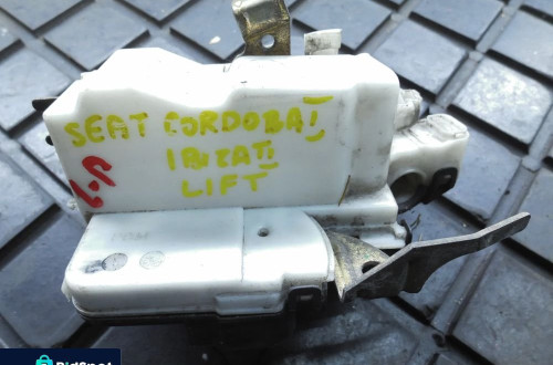 ZAMEK LEWY PRZÓD SEAT CORDOBA I IBIZA II