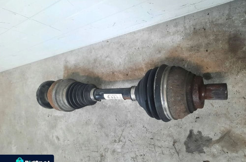 PÓŁOŚ PRZEDNIA LEWA LEWY PRZÓD VW TIGUAN 5N 5N0407763A