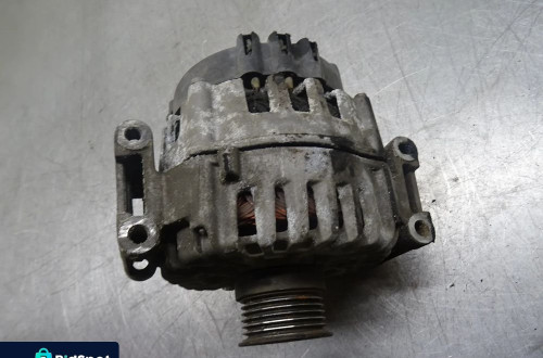 MERCEDES W212 LIFT ALTERNATOR A0009062822