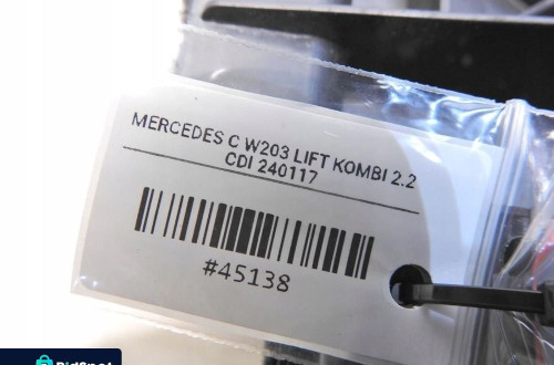 DYWAN PODŁOGA BAGAŻNIKA MERCEDES W203 KOMBI LIFT A2036800102