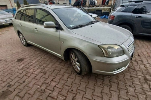 Osłona Słupka Środkowego Prawa Toyota Avensis T25 Kombi 62413-05030