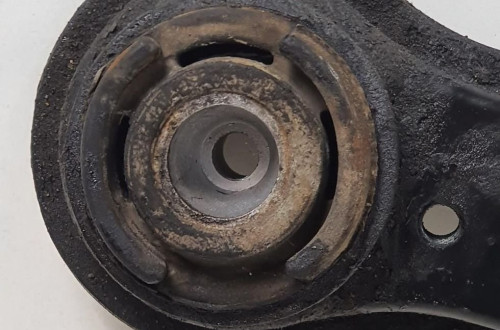 BELKA ZAWIESZENIA TYŁ TYLNA JAGUAR XJR X300