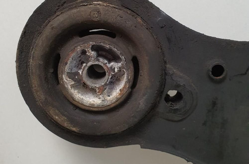 BELKA ZAWIESZENIA TYŁ TYLNA JAGUAR XJR X300