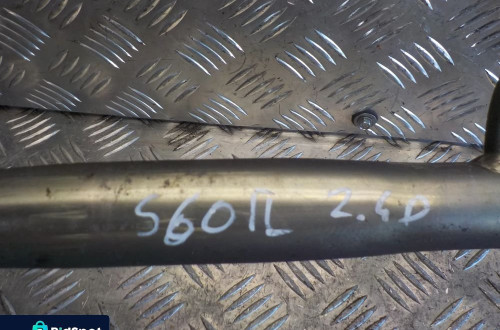 VOLVO S60 II 2.4 D MAGISTRALA PRZEWÓD WODY