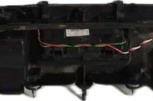 BMW X7 G07 LISTWA KLAPY BAGAŻNIKA KLAMKA PRZYCISK 7458169