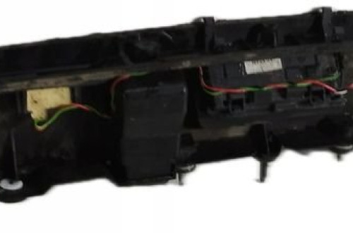 BMW X7 G07 LISTWA KLAPY BAGAŻNIKA KLAMKA PRZYCISK 7458169