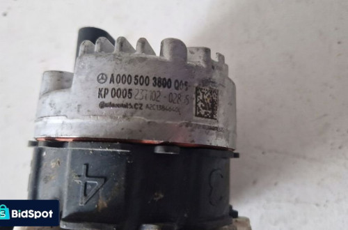 pompka obiegowa płynu chłodzącego mercedes benz 0005003800