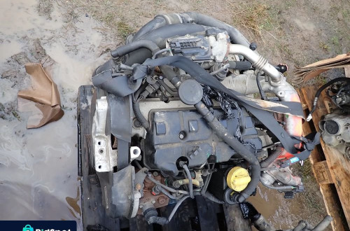 RENAULT MEGANE III SCENIC III 1.9 DCI SILNIK F9Q P862 SŁUPEK