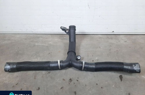 RURA WĄŻ DOLOT INTERCOOLERA MASERATI GHIBLI QUATTROPORTE LEVANTE 3.0