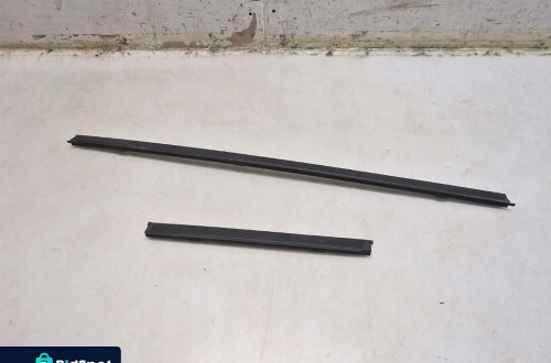 LISTWA DACHOWA DACHU PRAWA MERCEDES W203 KOMBI LIFT