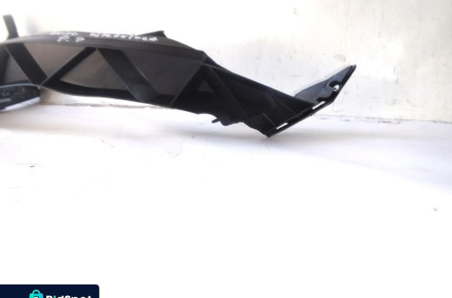 bmw 1 e87 e81 e82 slizg pod lampe zderzaka przód prawy