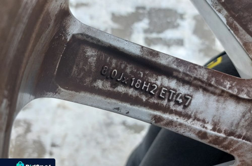 AUDI A4 B8 FELGI ALUMINIOWE R18 8J ET47 5X112 ORYGINAŁ PROSTE !
