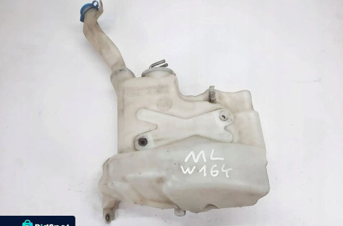 ZBIORNICZEK PŁYNU SPRYSKIWACZY MERCEDES ML W163 GL X163