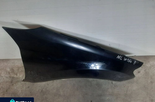 BŁOTNIK PRAWY PRZÓD PRZEDNI MERCEDES ML W164 197