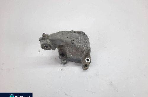 ŁAPA WSPORNIK SILNIKA MERCEDES ML W164 GL X164 A6422233204