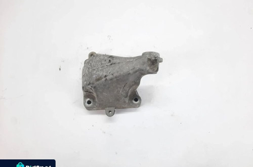 ŁAPA WSPORNIK SILNIKA MERCEDES ML W164 GL X164 A6422233204