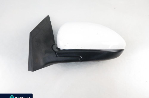 LUSTERKO LEWE CHEVROLET CRUZE J300