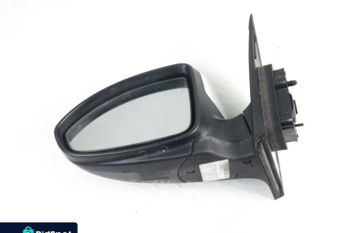 LUSTERKO LEWE CHEVROLET CRUZE J300