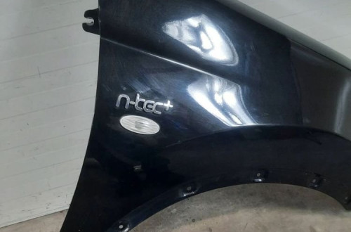BŁOTNIK PRAWY PRZÓD NISSAN QASHQAI J10 LIFT Z11G