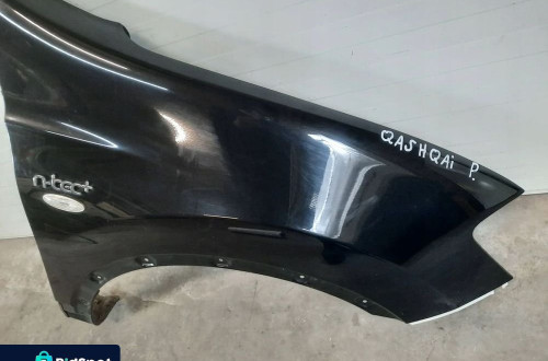 BŁOTNIK PRAWY PRZÓD NISSAN QASHQAI J10 LIFT Z11G