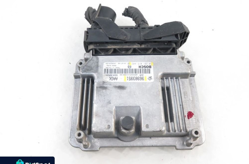 STEROWNIK CHEVROLET CRUZE J300 2.0 CDI 96983951 0281015445
