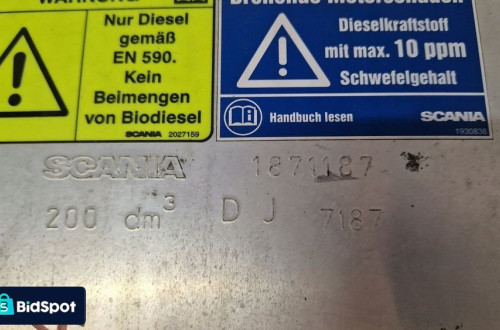 zbiornik paliwa bak 200l scania r 1871187