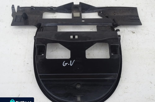 PODSTAWA LAMPKI KABINY WNĘTRZA VOYAGER IV CARAVAN 05028057AA F-VAT