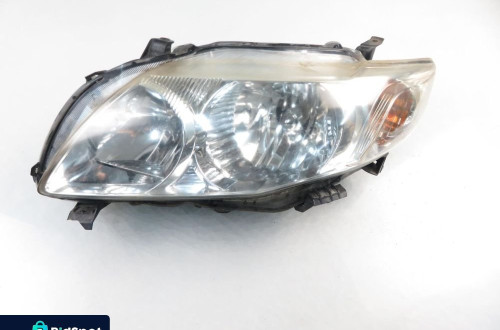 LAMPA LEWA PRZEDNIA TOYOTA COROLLA E15