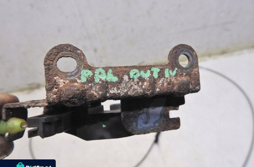 RĄCZKA LINKA OTWIERANIA KLAPKI WLEWU PALIWA SUBARU OUTBACK IV