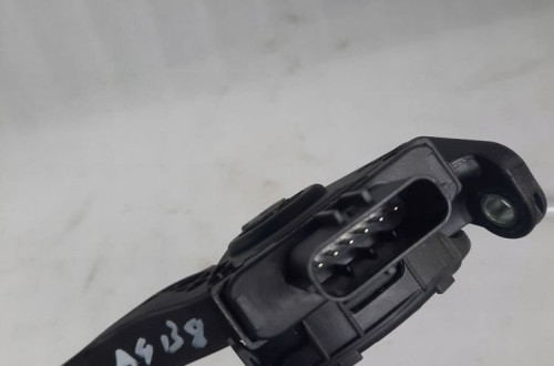 PEDAŁ GAZU POTENCJOMETR AUDI A4 A5 8K1721523