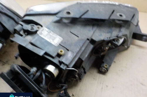 VW PASSAT B6 LAMPY PRZÓD PRAWA LUB LEWA XENON EUROPA