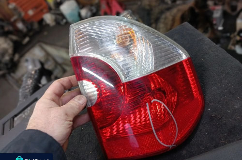 bmw x3 e83 lampa tyl tylnia tylna prawa 6990170