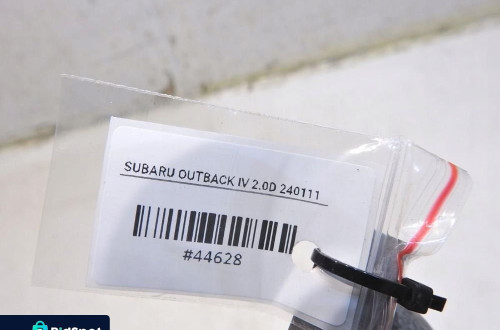 OBUDOWA TERMOSTATU SUBARU OUTBACK IV 2.0 D