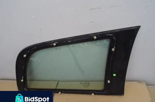 SZYBA KAROSERYJNA LEWY TYŁ OPEL ASTRA II KOMBI NR200