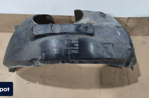NADKOLE PRAWY PRZÓD AUDI A3 8V SEDAN 8V5821172