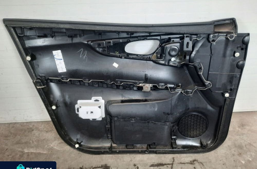 BOCZEK PRAWY PRZÓD PRZEDNI NISSAN QASHQAI J11