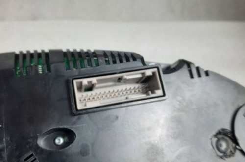LICZNIK ZEGARY A4 B8 8K 3.2 FSI 8K0920930Q