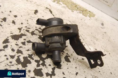 DODATKOWA POMPA WODY 1K0985561J VW PASSAT B6 1.8 TSI AUDI SEAT SKODA