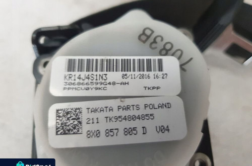 AUDI A1 8X 3D PAS BEZPIECZEŃSTWA TYŁ LEWY PRAWY