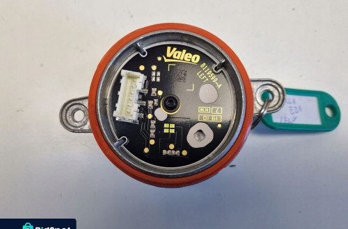 Toyota Corolla XII E21 MODUŁ PRZETWORNICA JEŻ LED LAMPY PRZEDNIEJ B119599-A