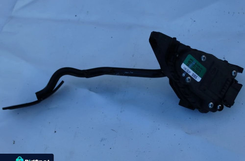 POTENCJOMETR PEDAŁ GAZU AUDI A4 B7 8E2721523K