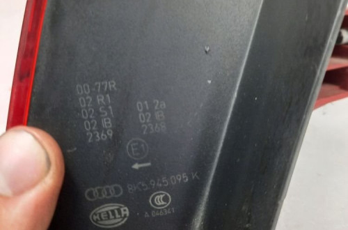 AUDI A4 B8 8K 08-11 SEDAN LAMPA LED TYŁ TYLNA LEWA