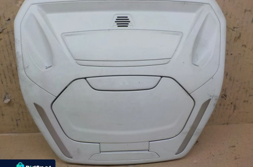 FORD FOCUS MK3 SCHOWEK NA OKULARY
