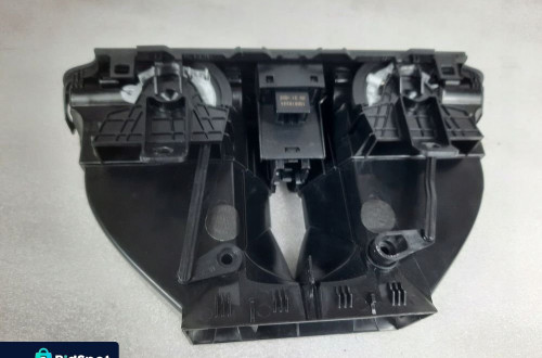 VW EOS KRATKA NAWIEWU ŚRODKOWA 1Q0819735C
