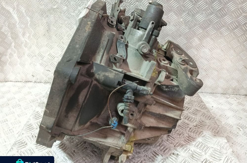 SKRZYNIA BIEGÓW OPEL ASTRA H (2004-2006) 1.9 CDTI 8V 100KM M32 6 BIEGÓW