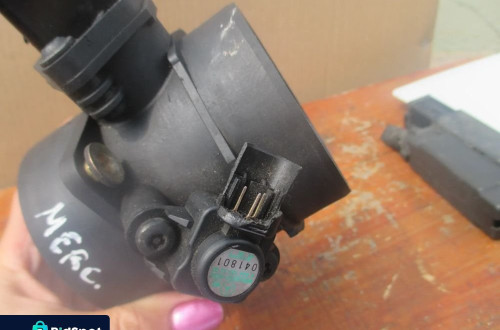 przepływomierz Mercedes 0281002535