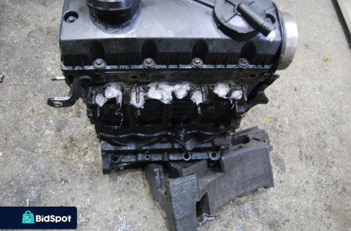 SILNIK GOŁY SŁUPEK 1.9 TDI AWX AVF VW PASSAT B5 FL AUDI A4 B6