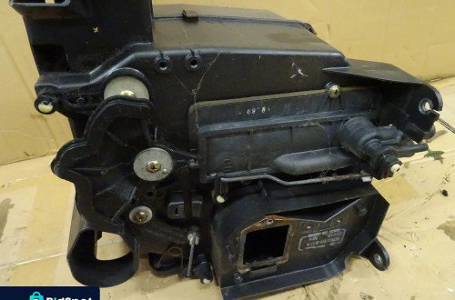 NAGRZEWNICA OBUDOWA ISUZU TROOPER  502610-0611 NR59